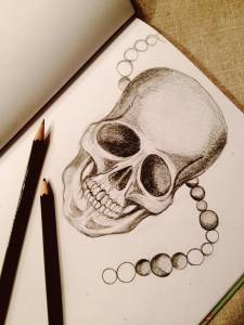 Pearl Skull